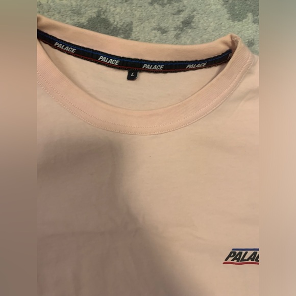 Tshirt Palace - Picture 2 of 4